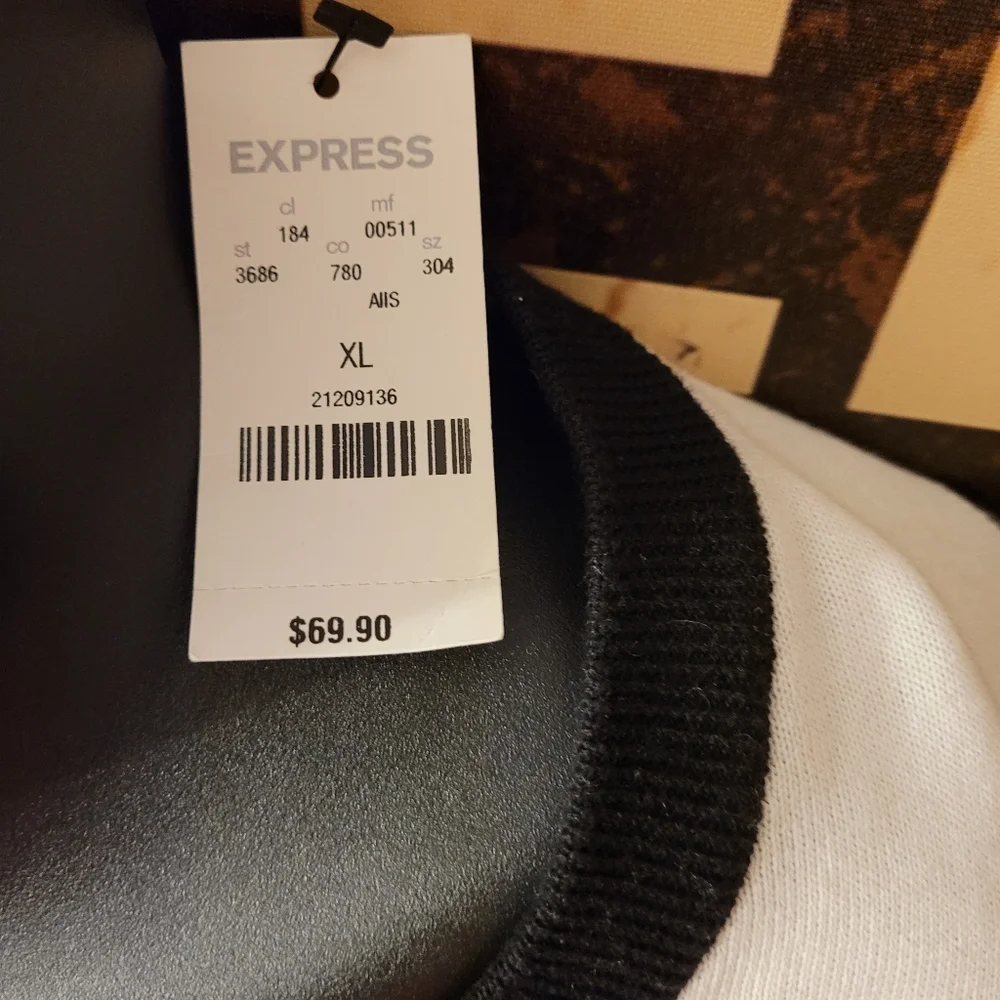 3 For $30😃 Men's Express Argyle V-Neck Sweater